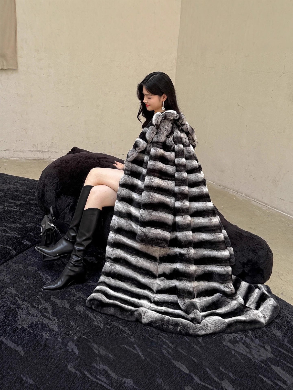 Vintage Striped Golden Mink Woven Velvet Faux Fur Casual Women's Winter Poncho Long Over-the-Knee Warm Eco-Friendly