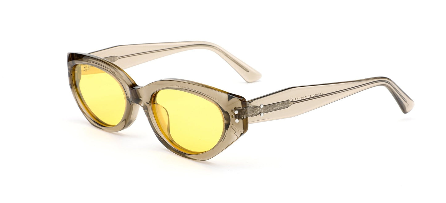 MCROONS Classic Cat-Eye Polarised Sunglasses side view